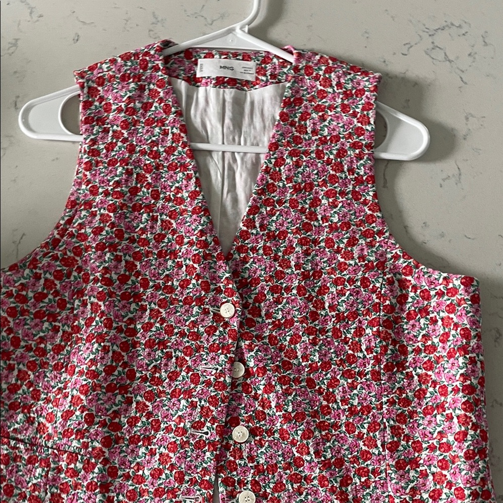 Mango Red and White Floral Vest